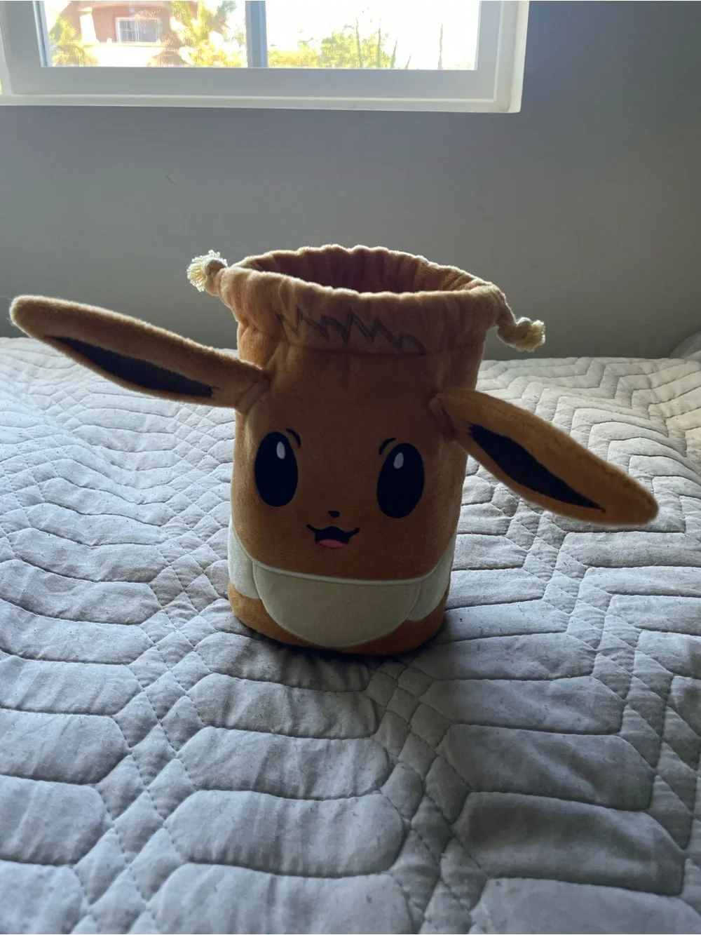 Pokemon Eevee Plush Pouch Brown & Cream